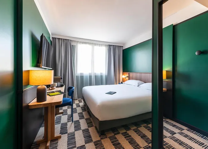 Le Lumiere Hotel 3*