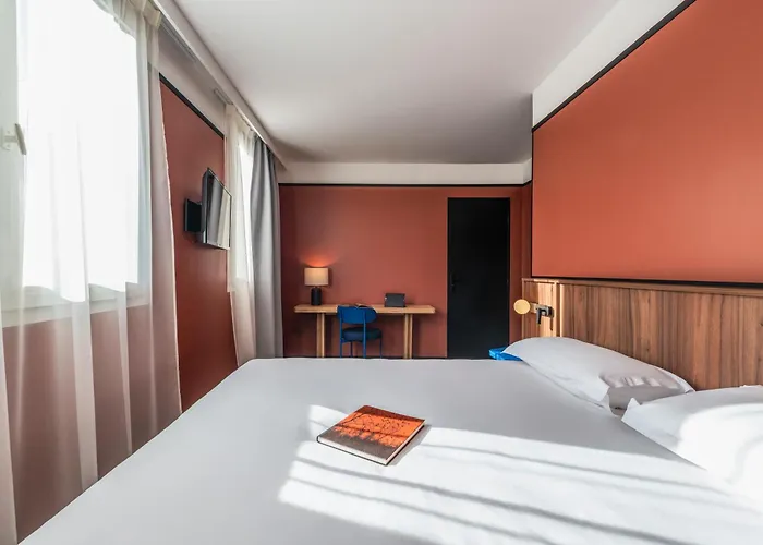 Le Lumiere Hotel 3*