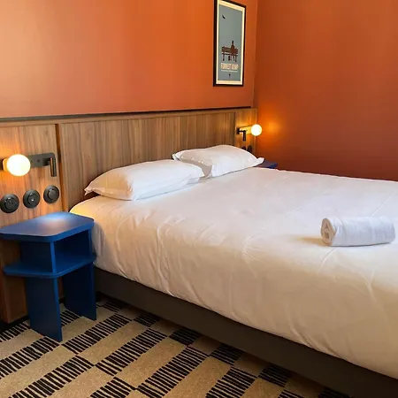 Le Lumiere Hotel 2*