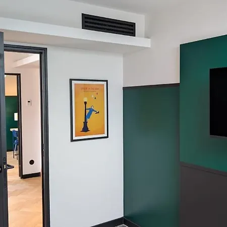 Le Lumiere Hotel
